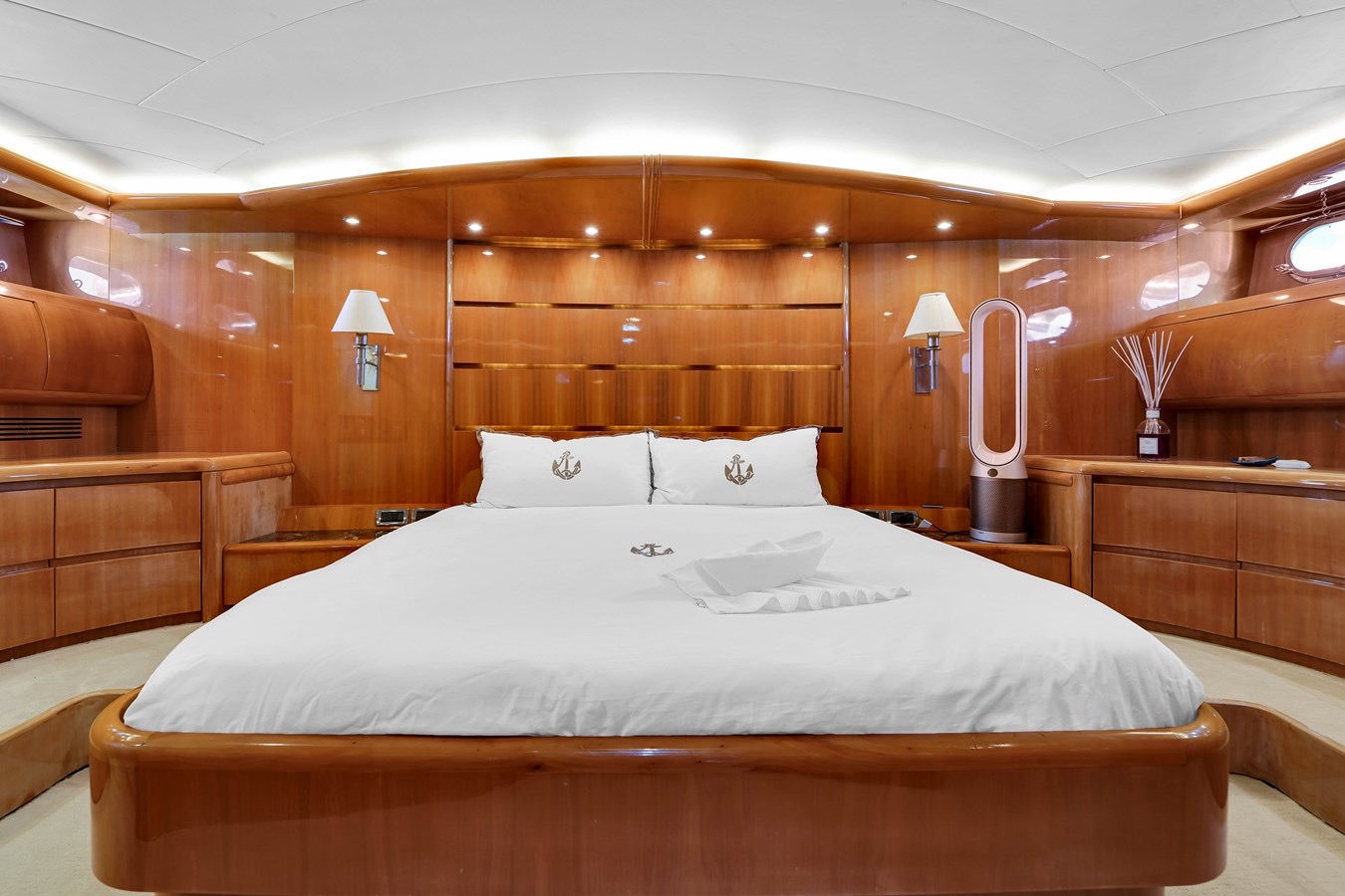 Yacht Image 10