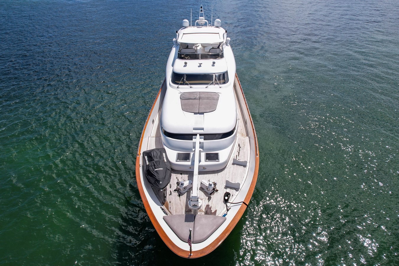 Yacht Image 12