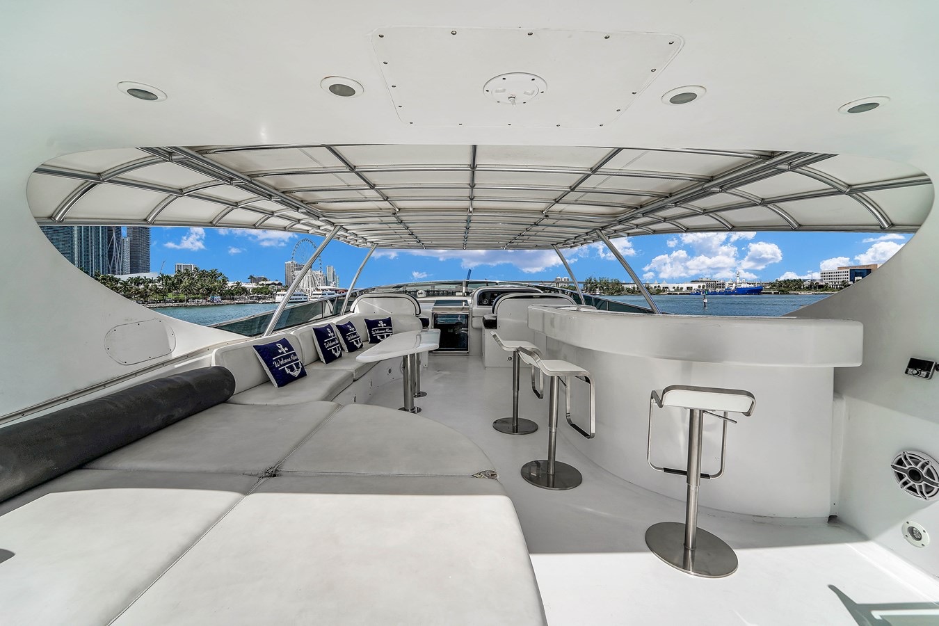 Yacht Image 17