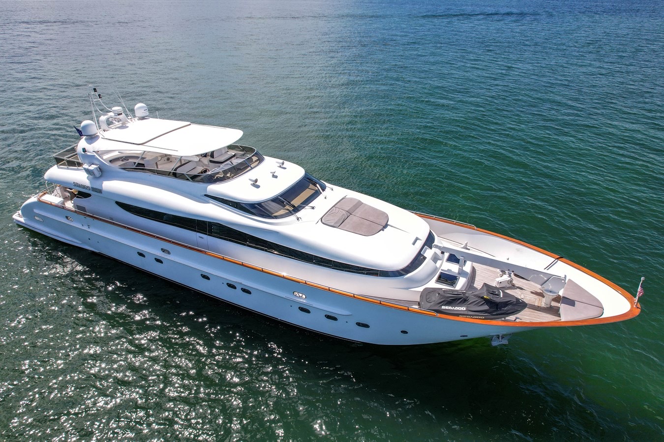 110ft Maiora - 13 People 