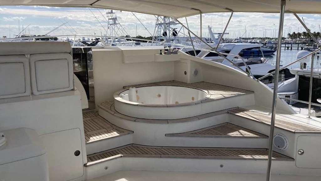 Yacht Image 3