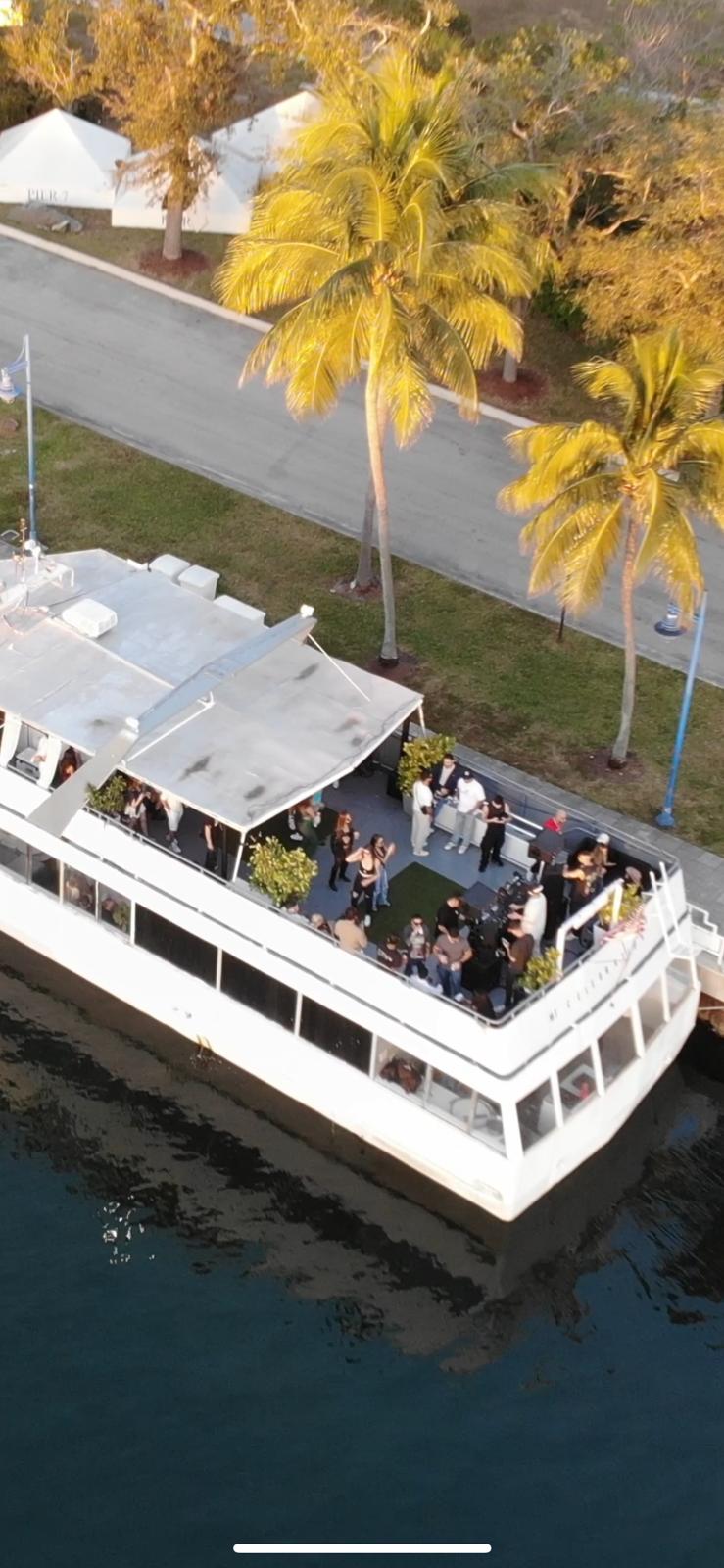 Yacht Image 5