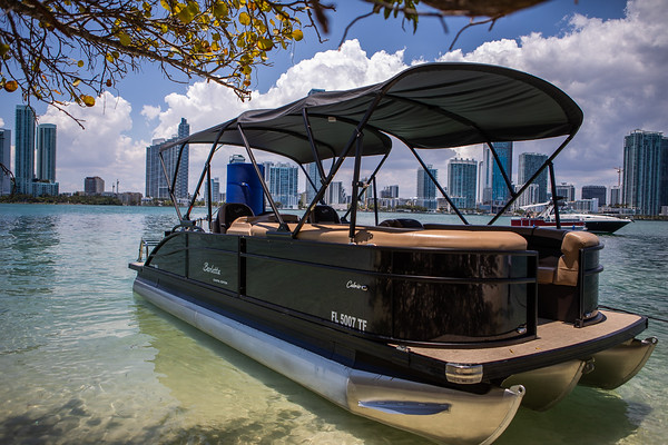 Yacht Image 4