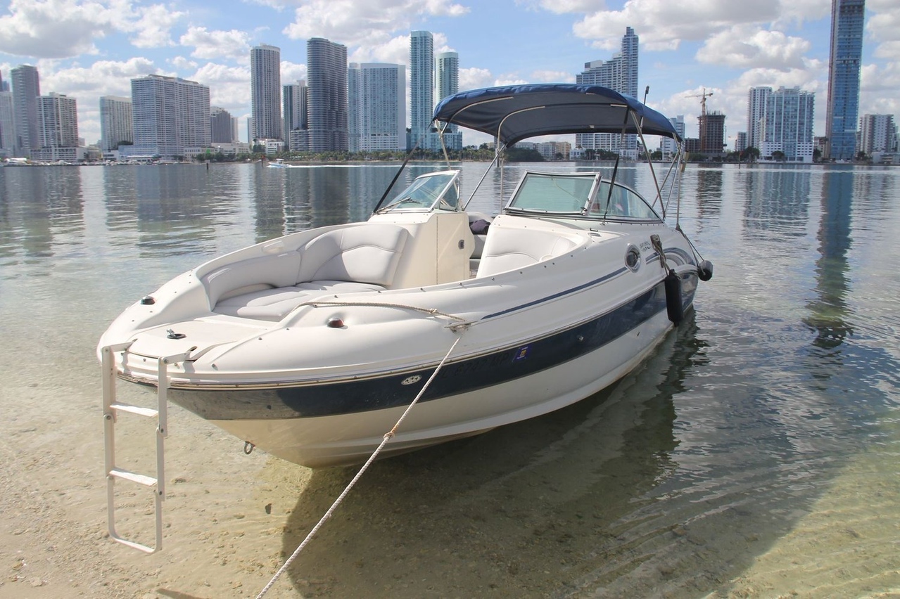 26 Ft Searay Sundeck