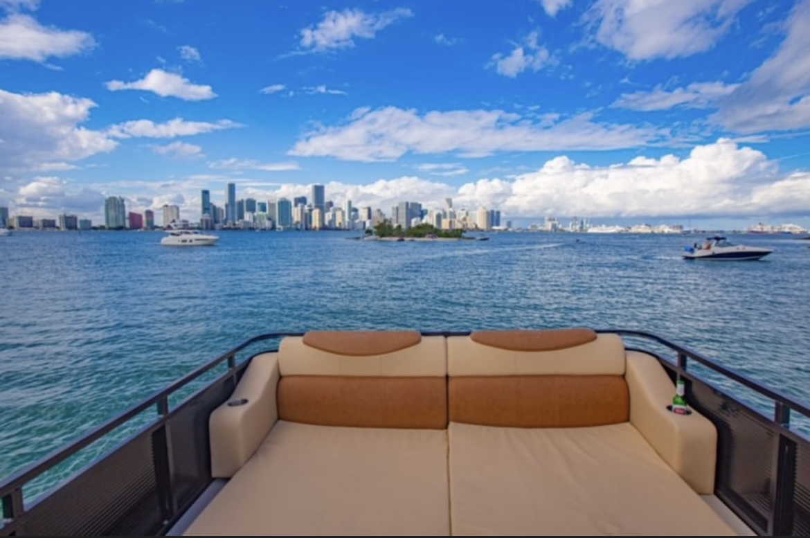 Yacht Image 3