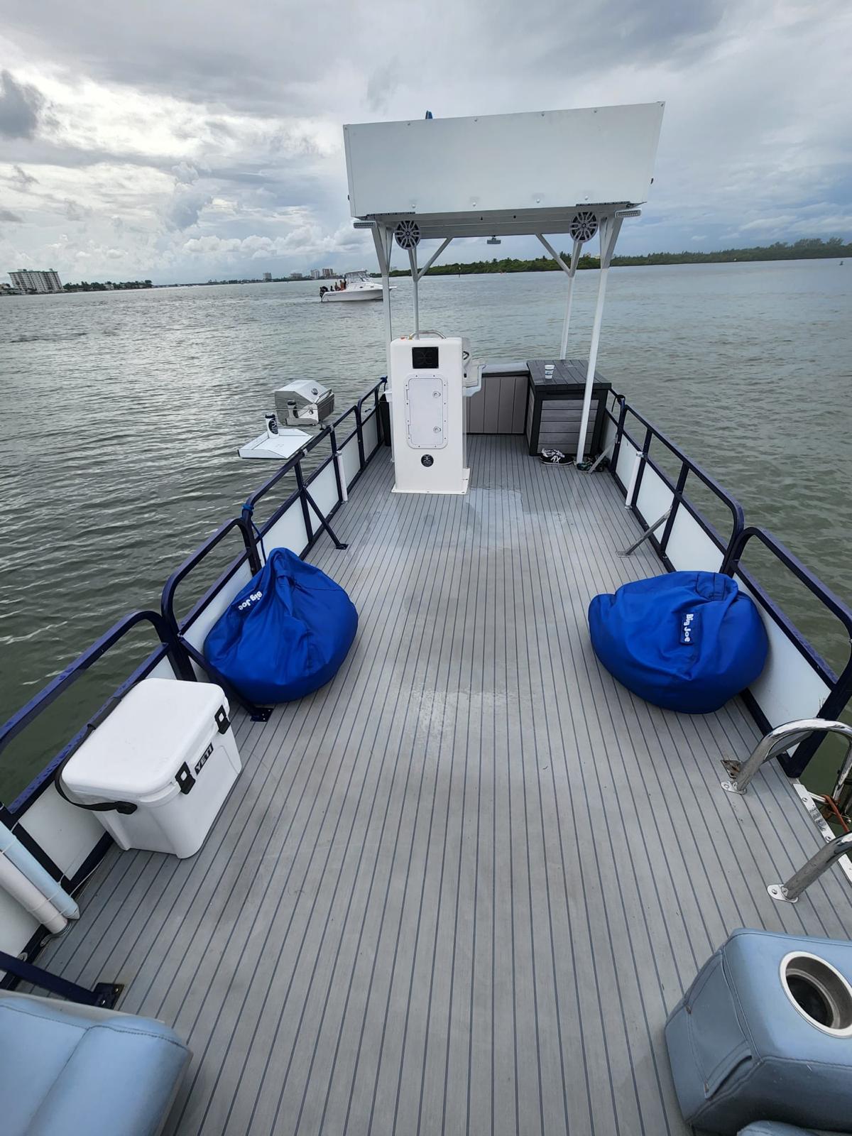 Yacht Image 5