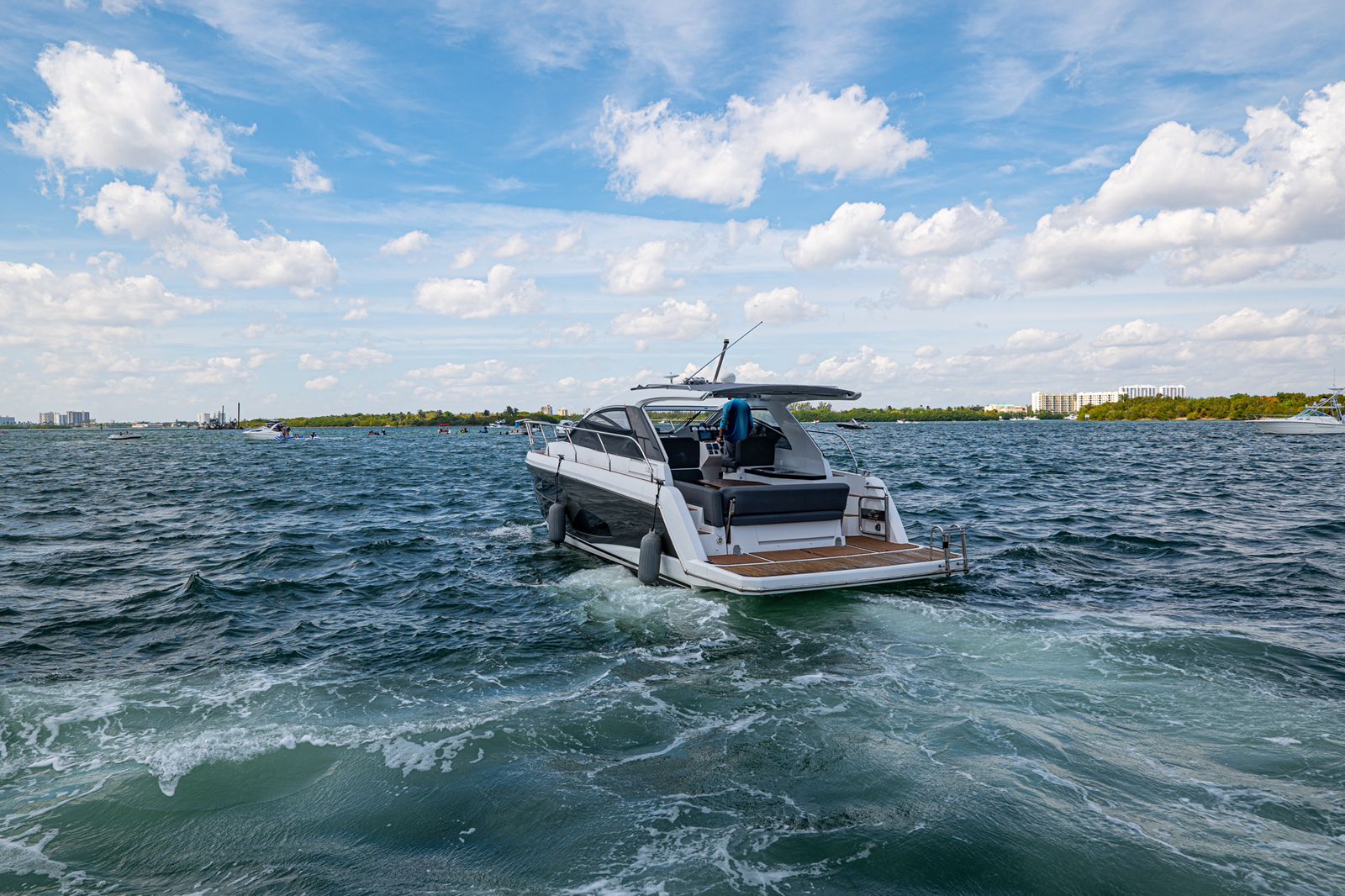 Yacht Image 5