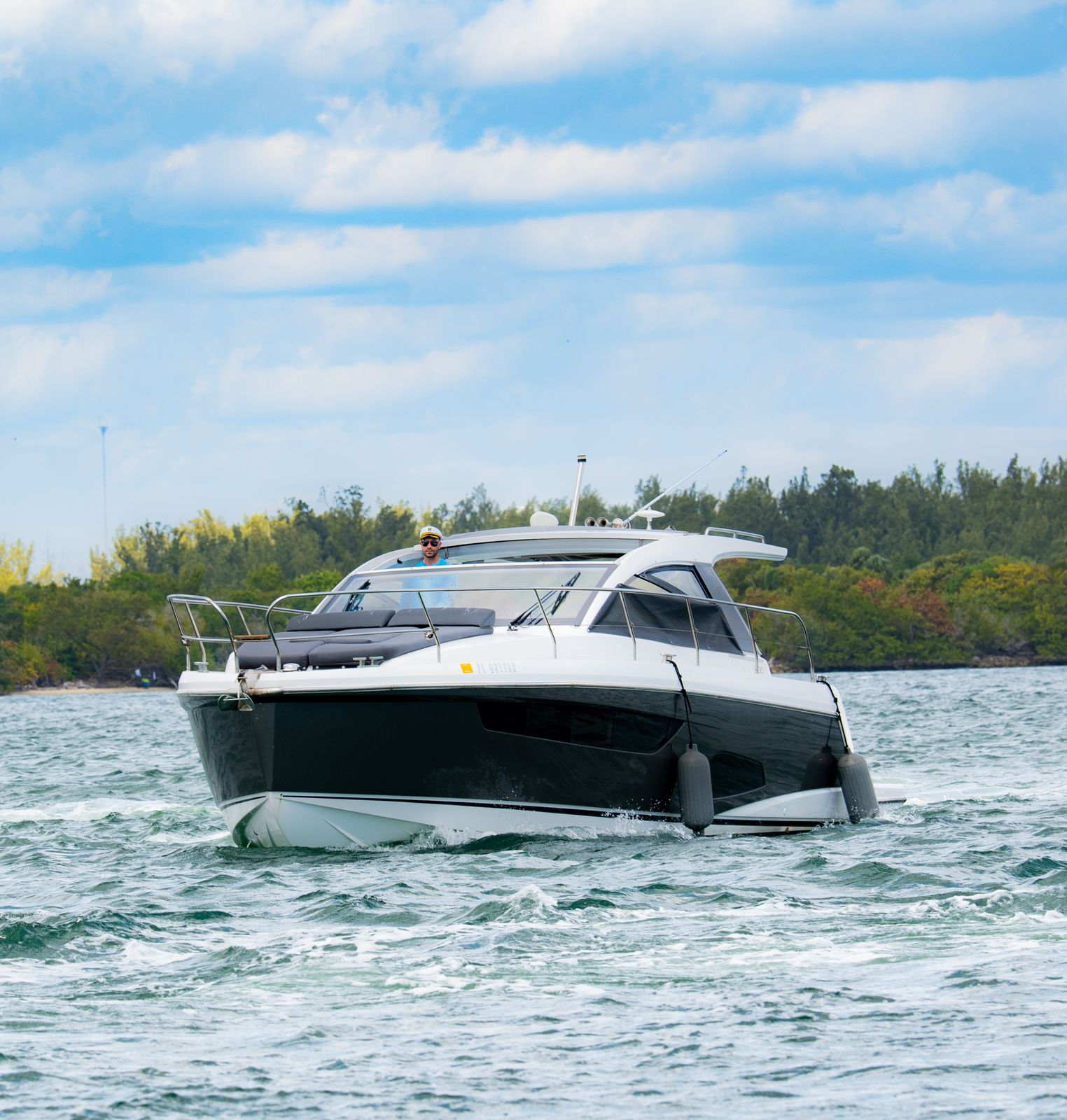 Yacht Image 7