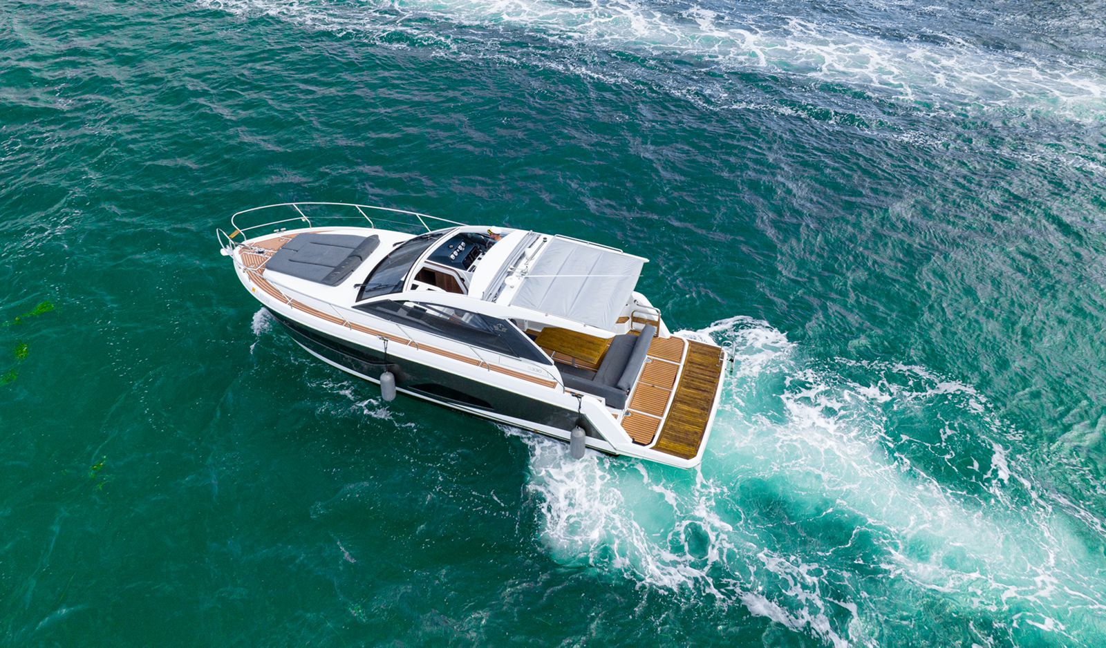38 Ft Monteray Yacht 