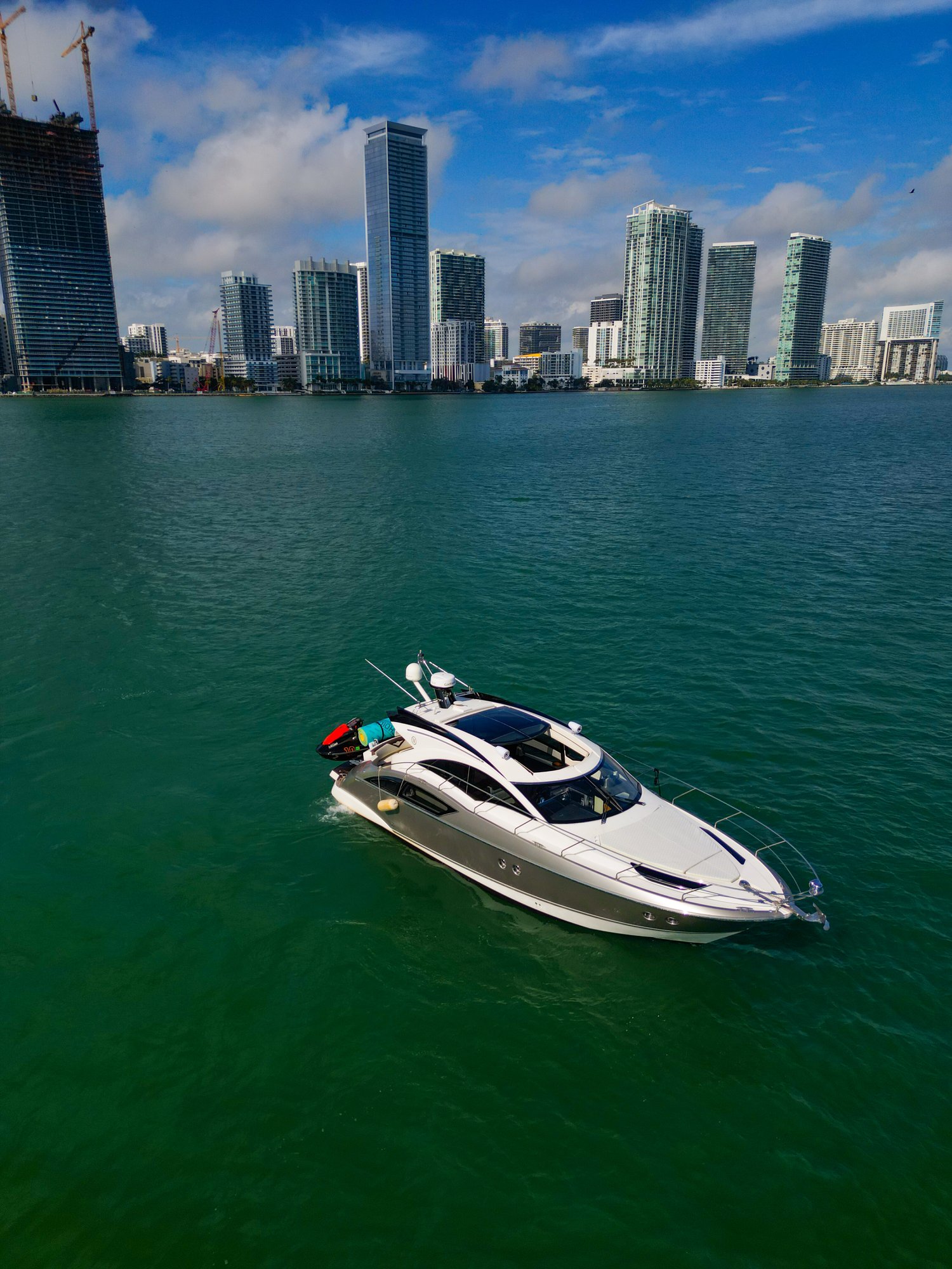 Yacht Image 12