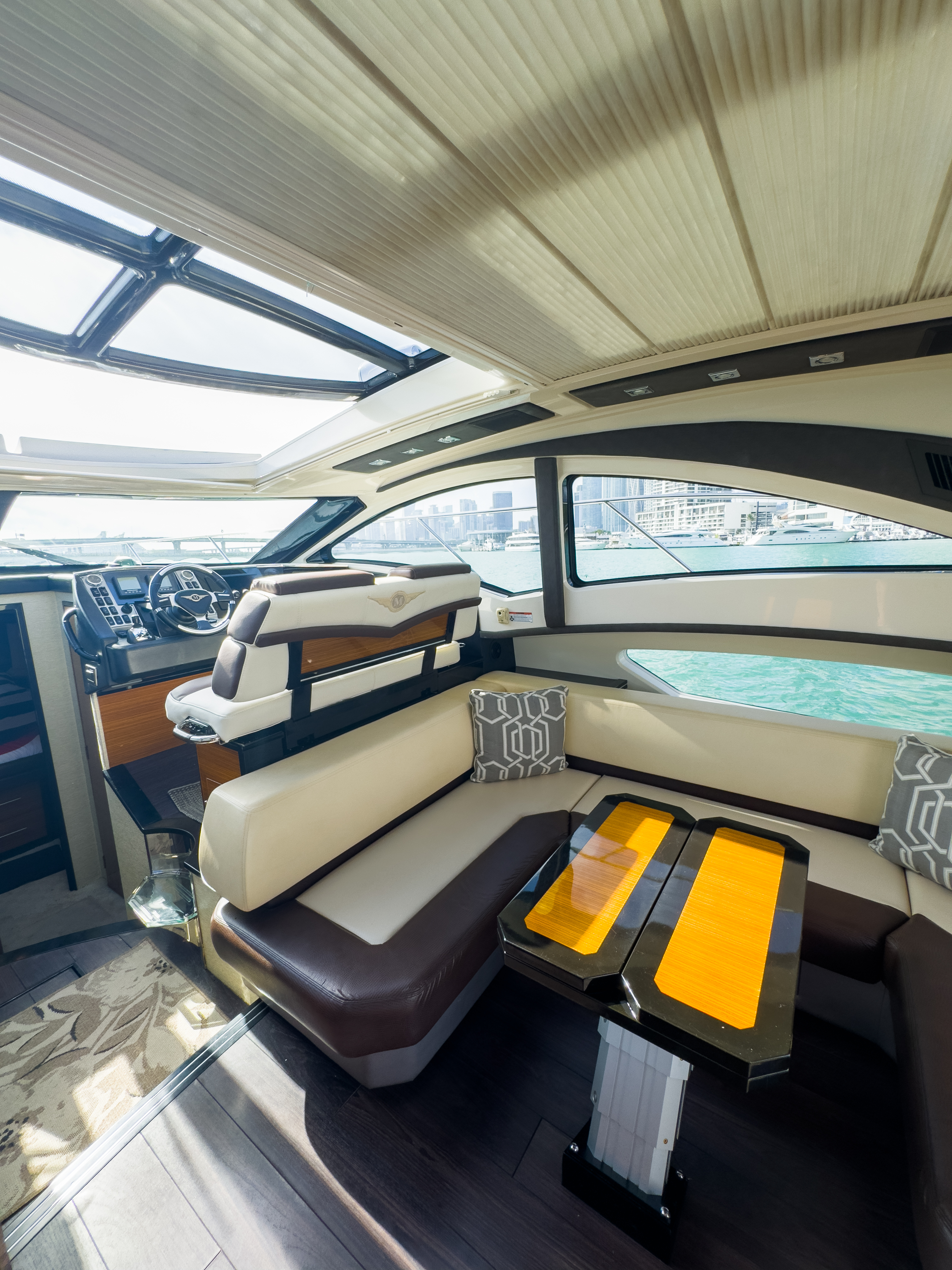 Yacht Image 21
