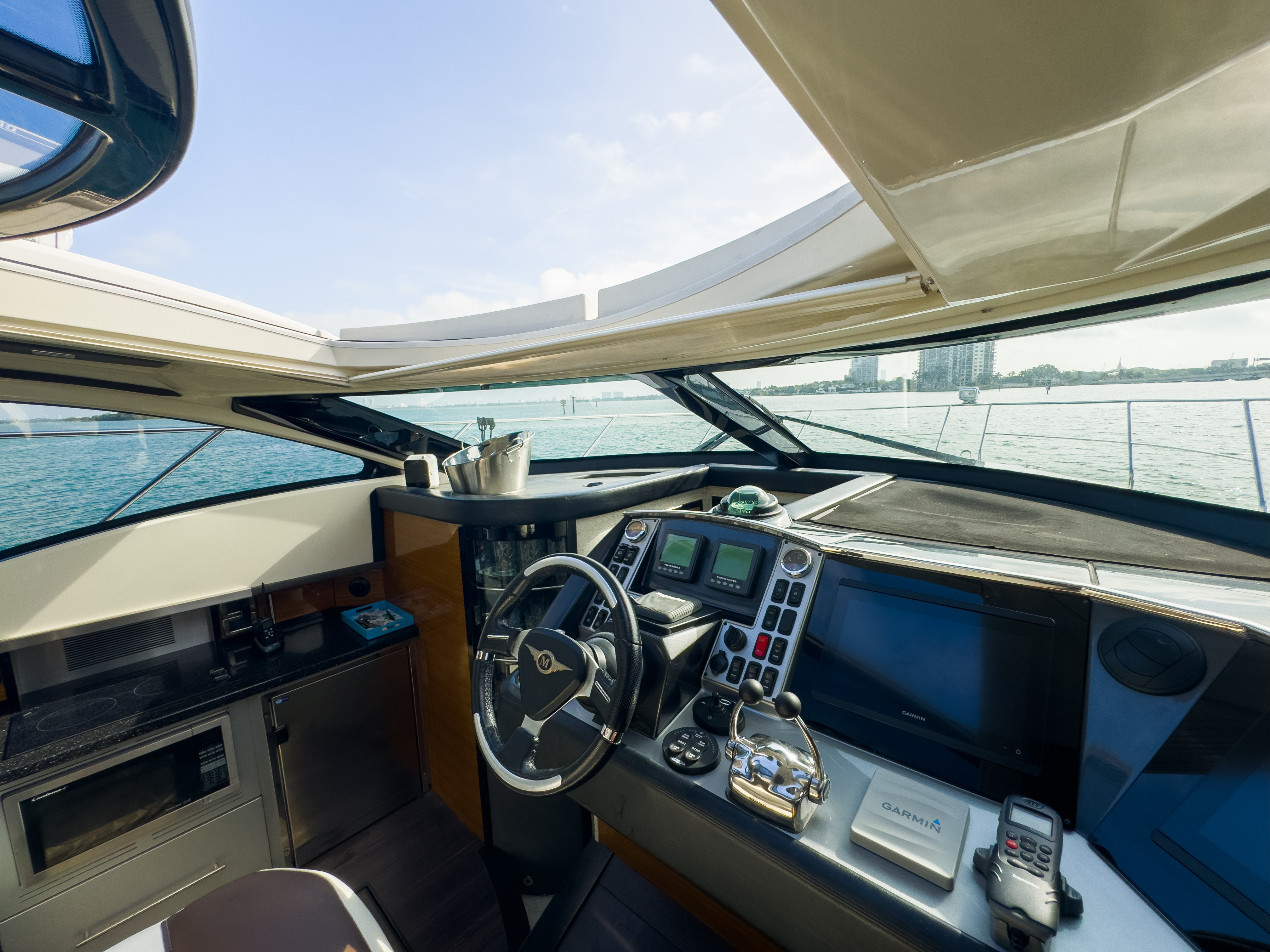 Yacht Image 23