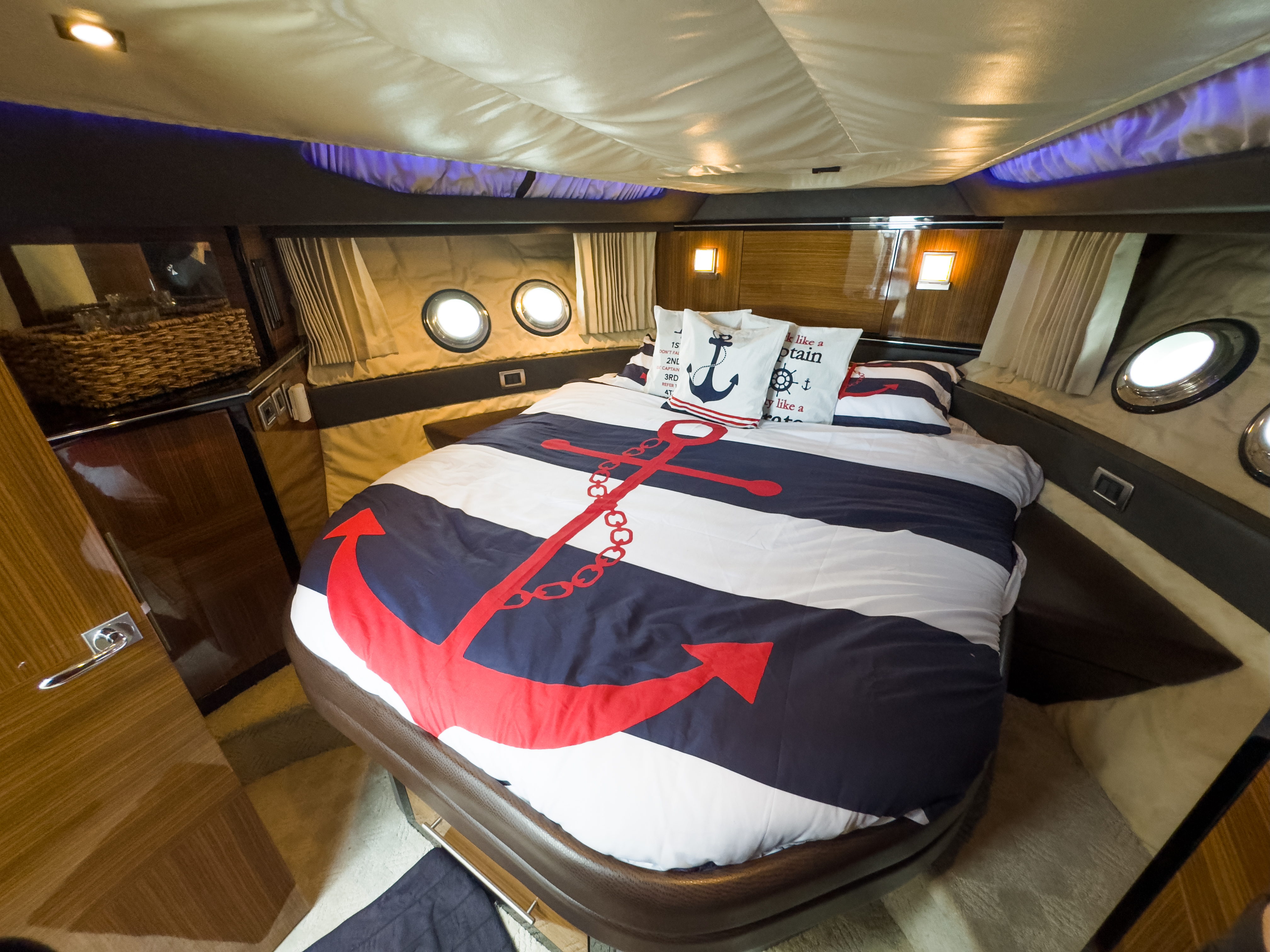 Yacht Image 27