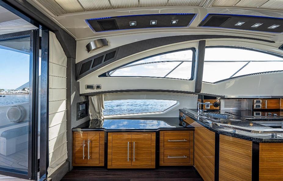 Yacht Image 5