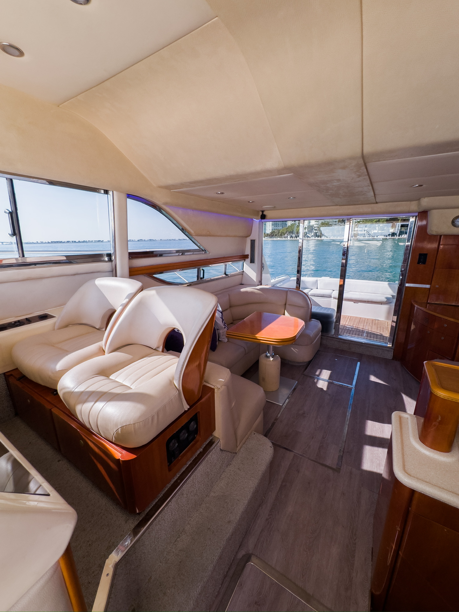 Yacht Image 14