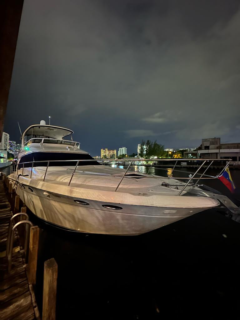 Yacht Image 13