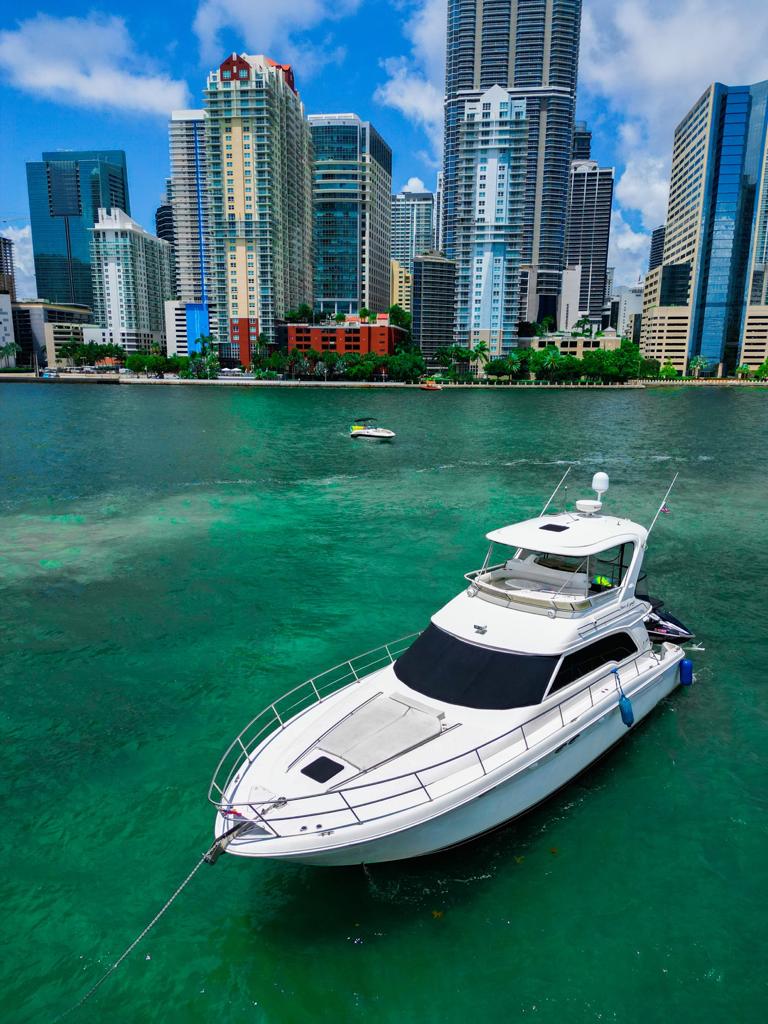 Yacht Image 14