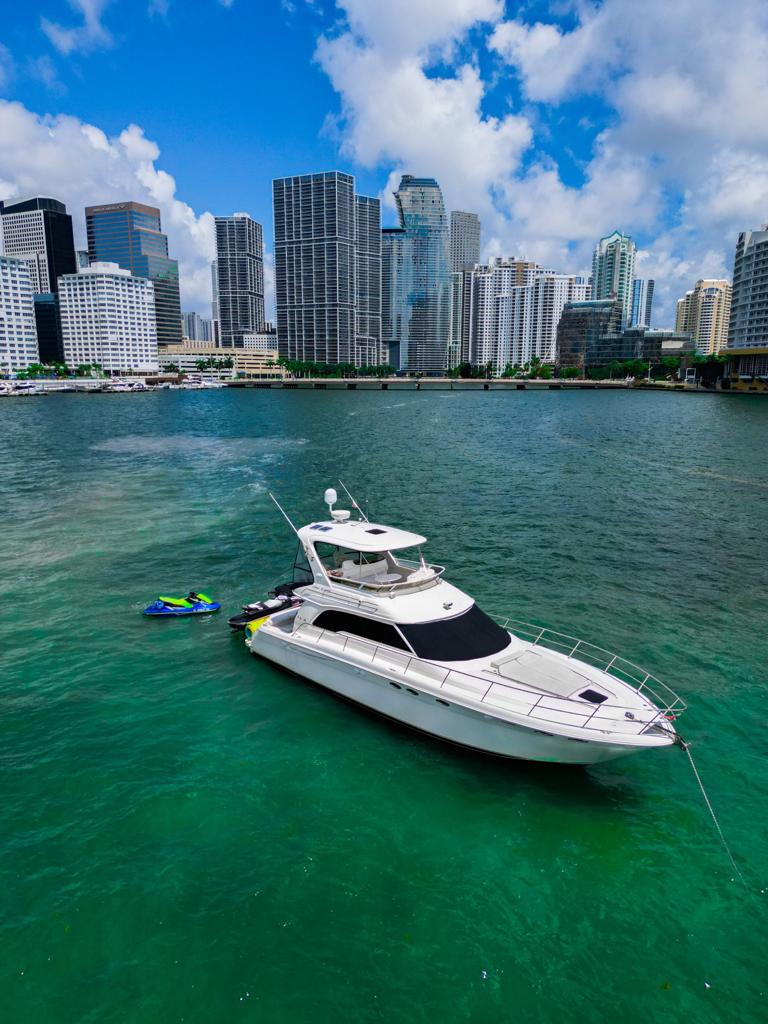 Yacht Image 18