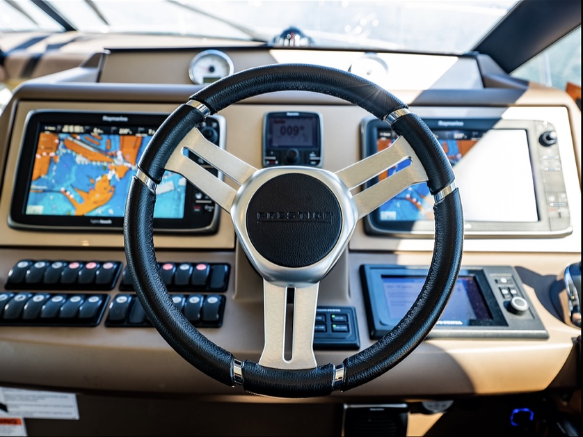 Yacht Image 10