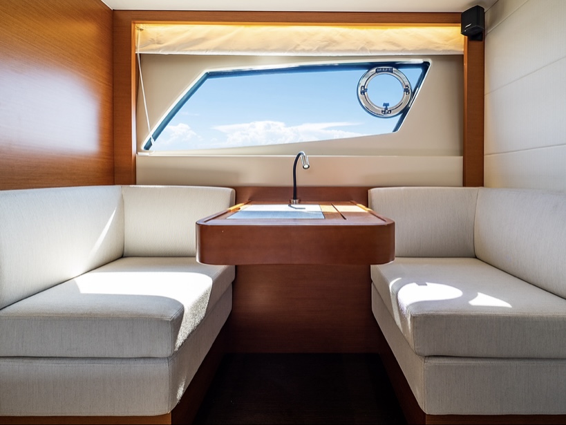 Yacht Image 8