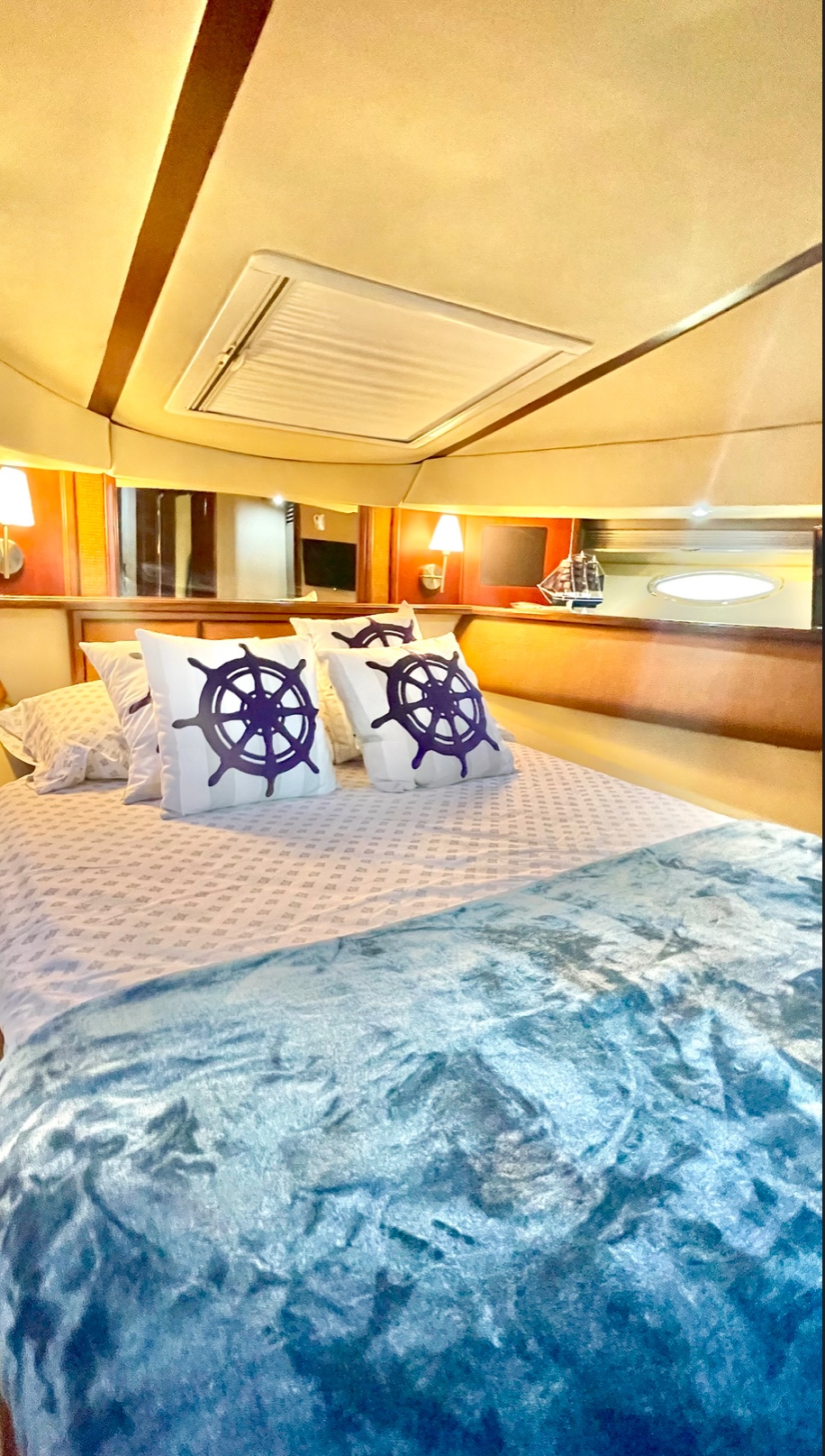 Yacht Image 4