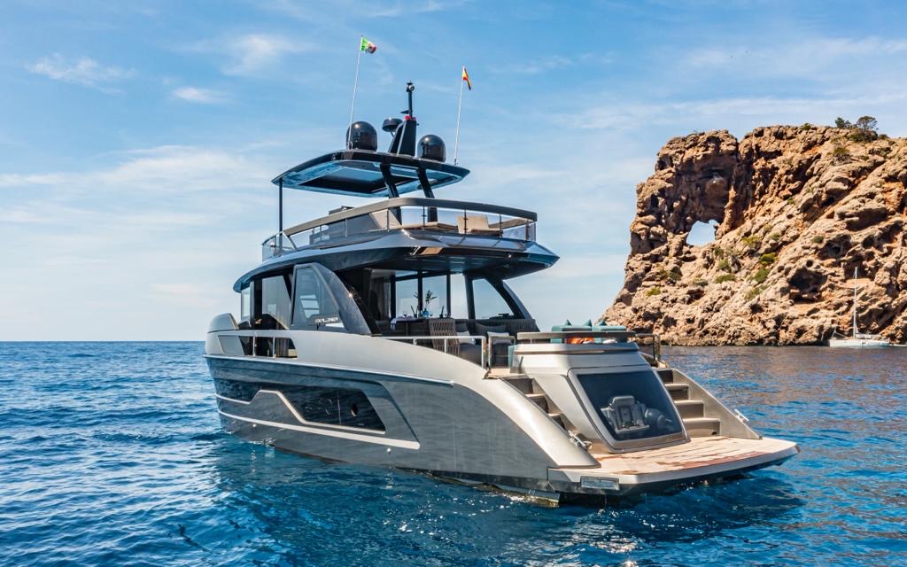 62 Ft Explorer